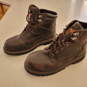 Men's Thorogood Steel Toe work boots sz 9.5M